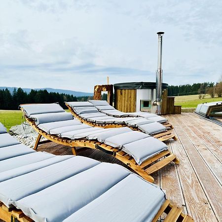 Farma Nahlov Leilighet Frymburk Eksteriør bilde